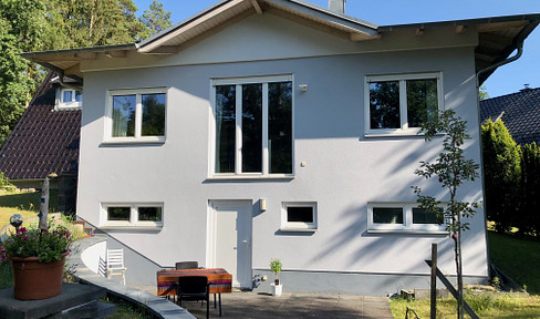 Unique house by the forest near the lake, Strausberg