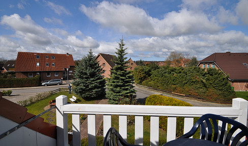 Kellenhusen attic apartment 200m to the beach 3 room kitchen bathroom balcony