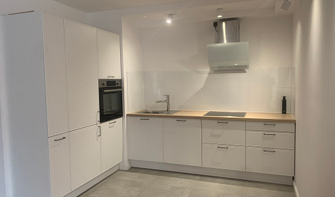 Fantastic 2-room apartment with conservatory