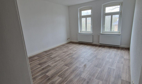 3 R. Wohnung im Erdgeschoss mit Balkon