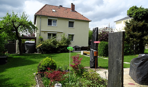 *PROVISIONSFREI* Modernisiertes Einfamilienhaus mit traumhaftem Garten - Sofort beziehbar