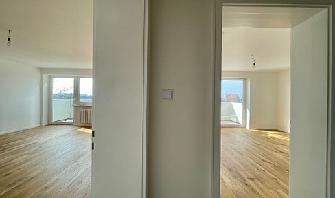 Helle, großzügig geschnittene 3-Zimmer-Wohnung am Klenzepark
