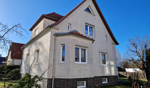 Detached family home in a central location