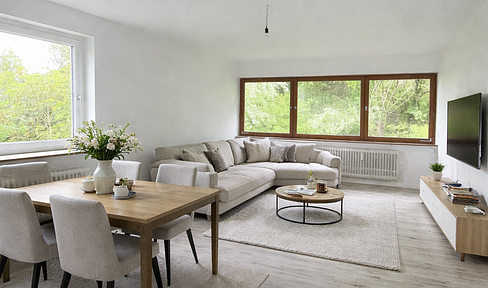 2-room apartment with kitchen and balcony - centrally located in Coburg.