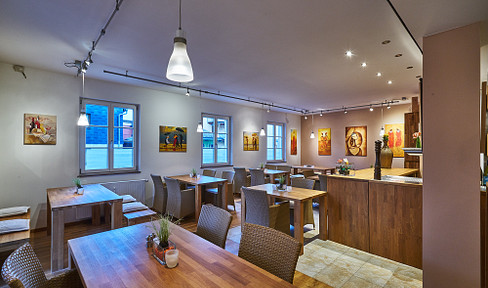 Abstandsfreier, hochwertig ausgestatteter Gastronomiebetrieb (Gastraum, Küche, etc.)