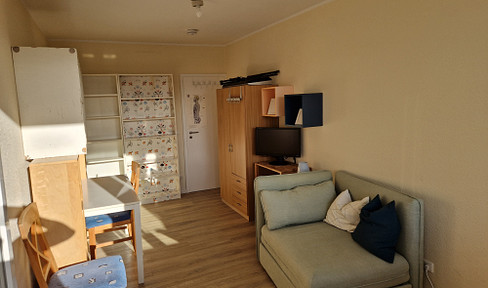 Sublet furnished room in spacious apartment in Eimsbüttel (between UKE & University)