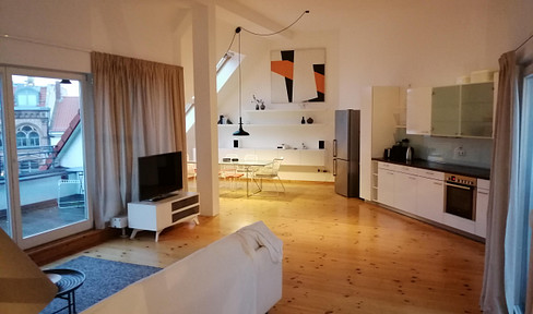 Fully furnished 2-room top floor Prenzlauer Berg/Fully furnished 2-room top floor Prenzlauer Berg