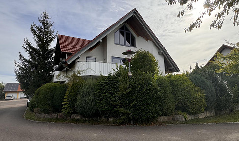 In Pfuhl - großes, gepflegtes Einfamilienhaus mit Einliegerwohnung. Ruhige Top-Wohnlage!