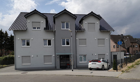 Neubau Dreizimmer Wohnung 1. OG