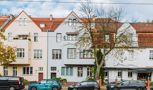 **Commission-free apartment building in Berlin Köpenick, divided according to WEG**