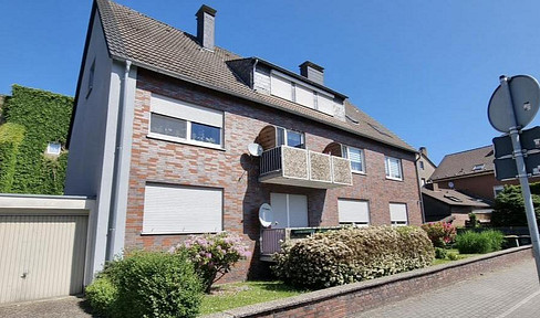 Beautiful 3.5 room apartment with balcony and fitted kitchen