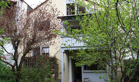 schöne Lage Reihenmittelhaus Landshut