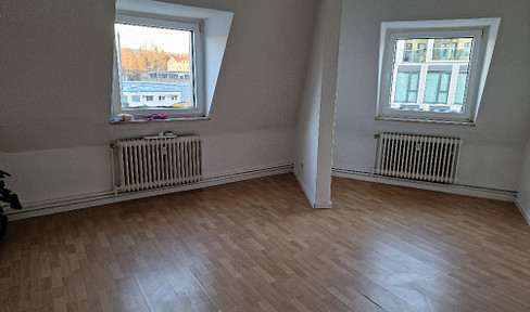 WUPPERTAL-Barmen: 2-room-apartment, KDB, renovated and partly renovated