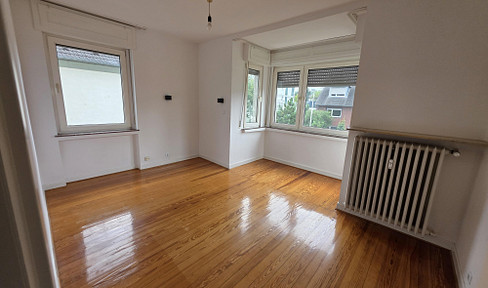 Attraktive 70 m² Wohnung mit 2 Balkonen, Einbauküche und Gartennutzung in Bonn-Duisdorf