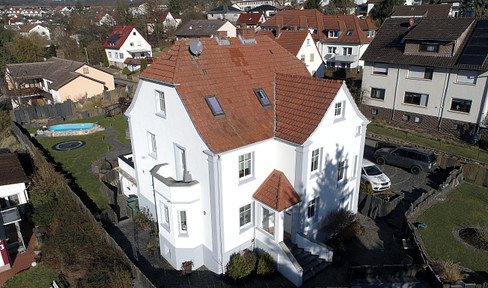 Villa Stadthaus Stadtvilla Wohnhaus Haus Mehrfamilienhaus Einfamilienhaus Einliegerwohnung Pool