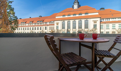 sofort: schöne voll möblierte 2-Zi-Whg mit schickem Bad/Balkon