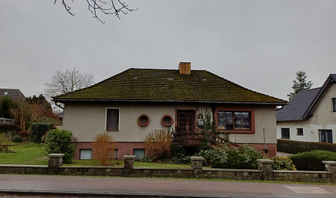 Haus am Schaalsee mit Seeblick zu verkaufen