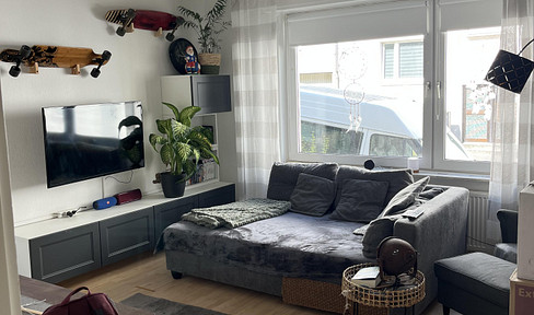 First floor apartment with private garden
