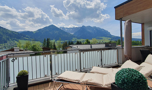 Fantastic 6-room apartment - sauna, terrace with mountain and lake views at Walchsee