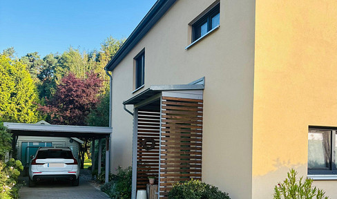 Berlin on your doorstep and yet close to nature - modern house (EEK A) in a prime location