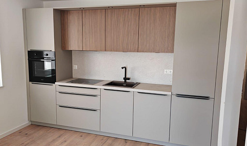 New construction, first occupancy: Stylish 3-room apartment with high-quality finishes.