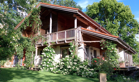 RESERVIERT - Traumhaus im Garten Eden