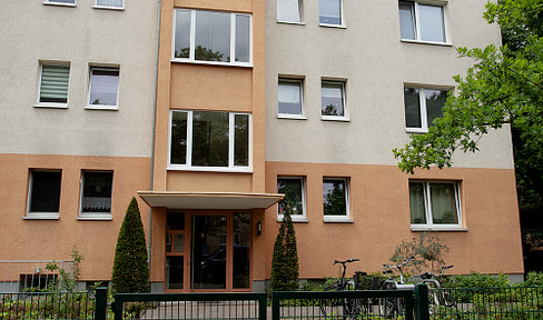 For sale: Very well-kept apartment 2.5 rooms on Tegeler See