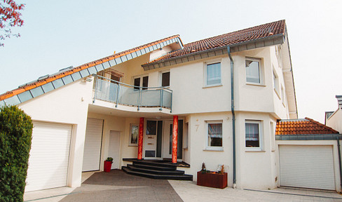 Spacious detached house