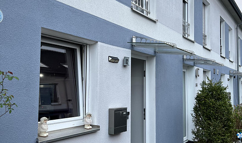 Modern terraced house with high-quality fittings in a central location in Erlangen