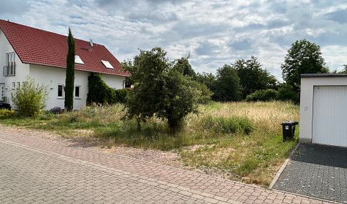 Exclusive building plot in a quiet location in Dieburg for a detached house or apartment building