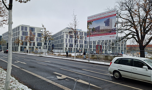 Untervermietung einzelner oder mehrerer supermoderner Büros ab sofort in Berlin-Adlershof