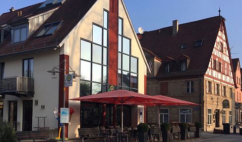 Ice cream parlor in the center of Nuremberg - highly profitable for 28 years, to lease from 01.01.2025