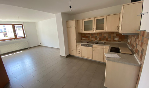 Modern 2 room apartment with fitted kitchen