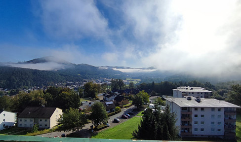 Renovierte 3-Zimmerwohnung mit atemberaubendem Ausblick