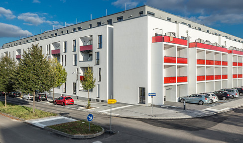 Turnkey double apartment with balcony - move-in possible immediately!