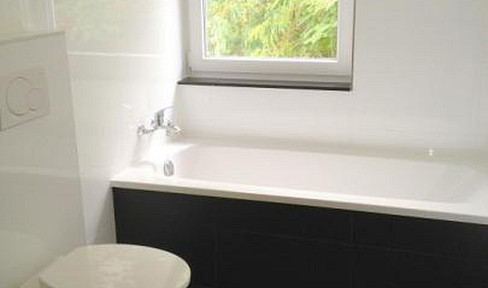 FROM PRIVATE: 2-3 room apartment in 64331 Weiterstadt with kitchen