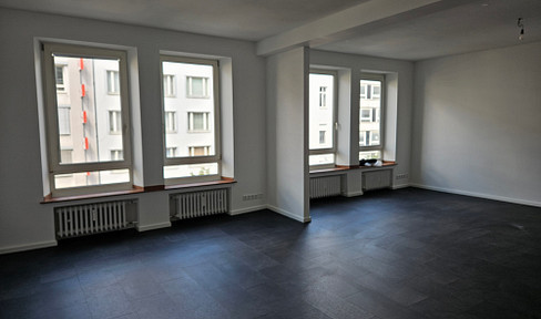 Düsseldorf City Büroetage, CoWorkingSpace, Meeting Office für Home-Office Firmen, Glasfaser