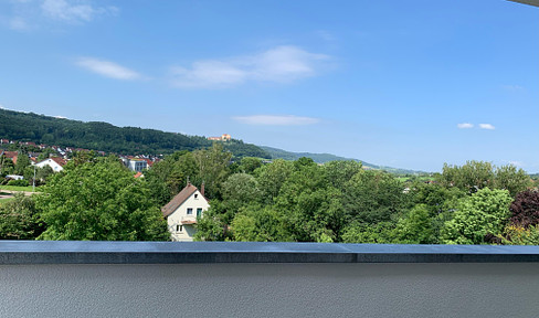 First occupancy! Penthouse apartment with upscale interior design and balcony in Lauchheim