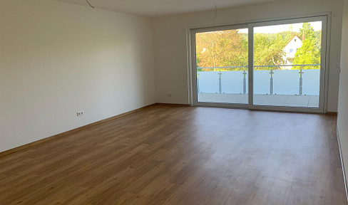 First occupancy! Attractive 4.5-room apartment with upscale interior design and balcony in Lauchheim