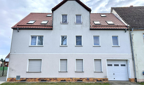 Well-maintained apartment building (4 units) with adjoining rooms and large garden