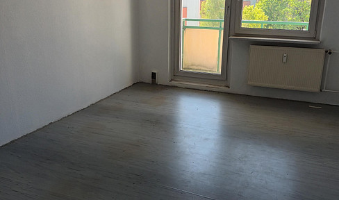 Schöne 4 Zimmerwohnung mit Balkon, Pilzheide in Walddrehna