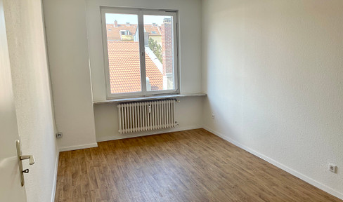 Erstbezug 2-Zimmer Wohnung im Grünen nach Sanierung