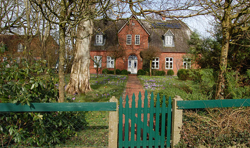 Safe, green, perfect for children - your new home in North Friesland, commission-free