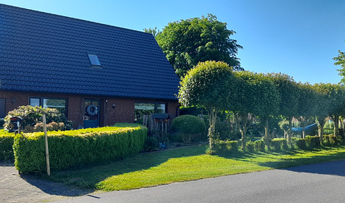 Lovingly maintained EFH in Geestland