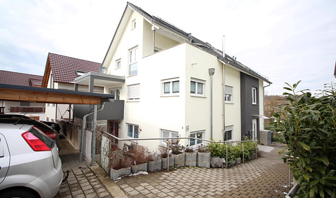 High-quality furnished and well-kept 4.5 room first floor apartment on Lake Constance