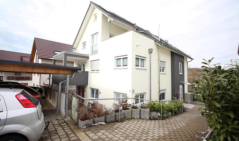 High-quality furnished and well-kept 4.5 room first floor apartment on Lake Constance