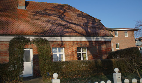 Insel Rügen - Wohung  mit Terrasse am Hafen von Lauterbach / Putbus