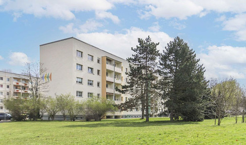 84900 €, sonnige 3 ZKB Wohnung in ruhiger Lage in Böhlen von Privat