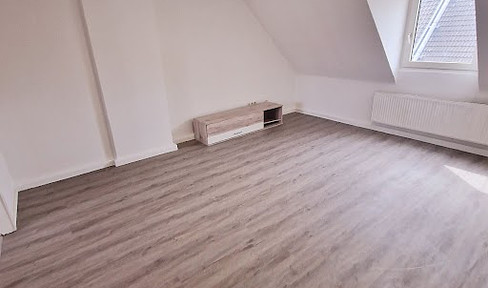 4-room apartment near the town hall!