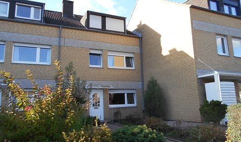 Attractive terraced house in Düsseldorf-Gerresheim (***PROVISION FREE***)